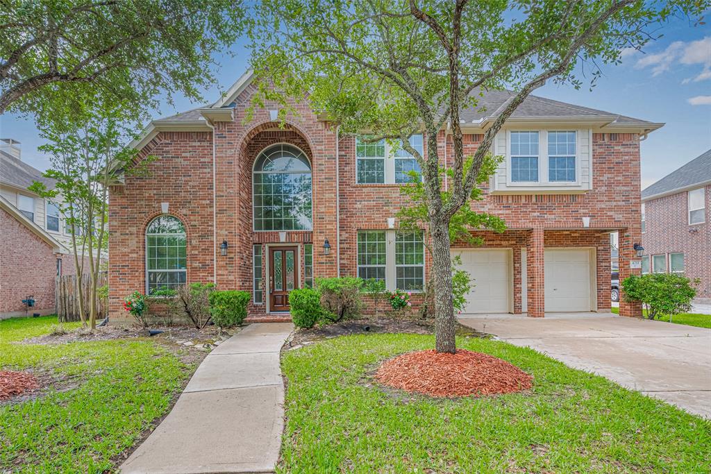 4211 Turtle Trails Lane, Sugar Land, Texas image 2