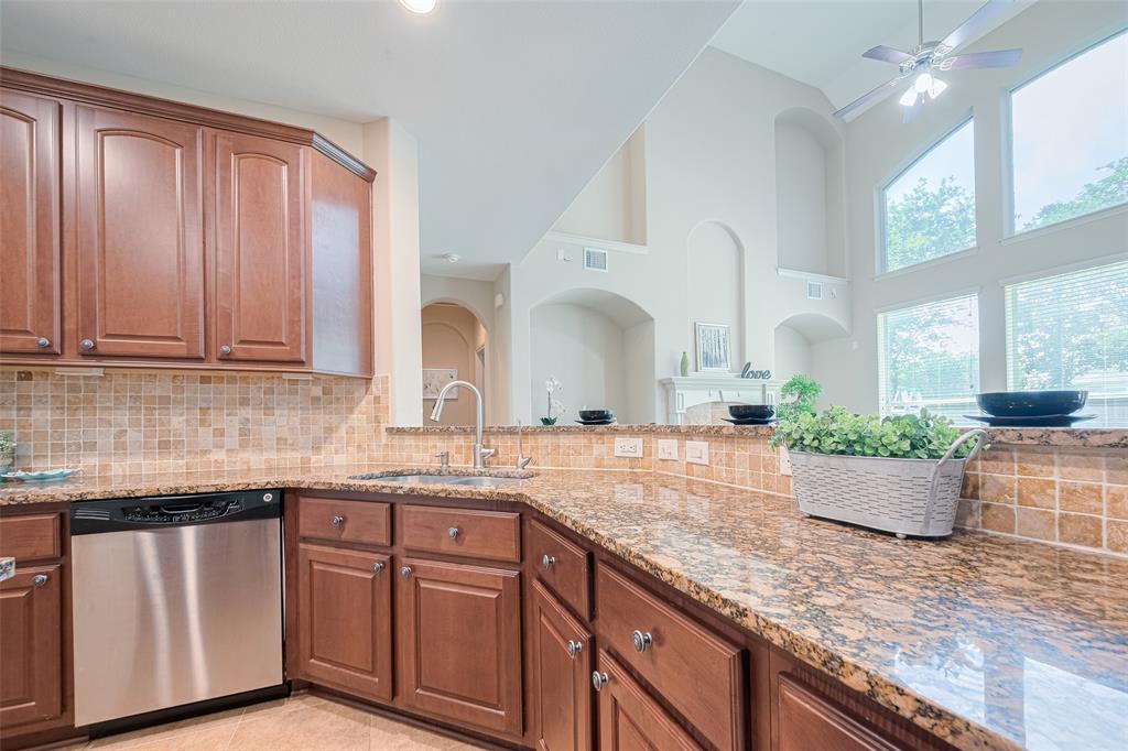4211 Turtle Trails Lane, Sugar Land, Texas image 12