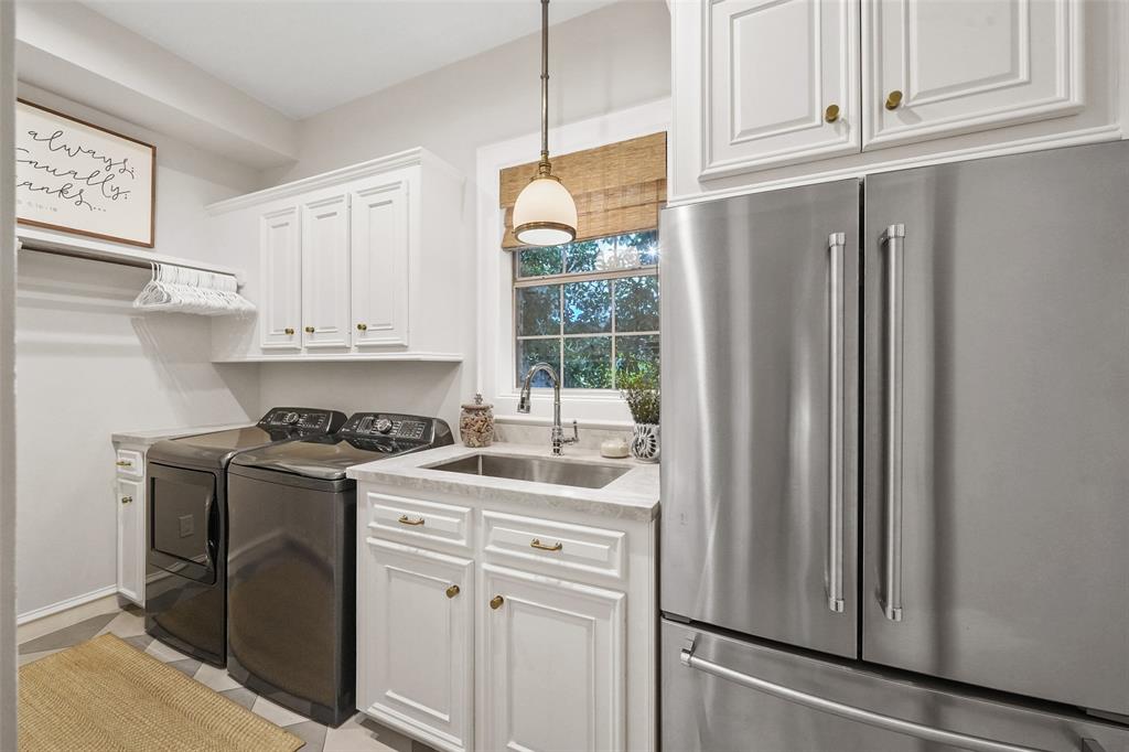 2207 Longmire Road, Conroe, Texas image 30