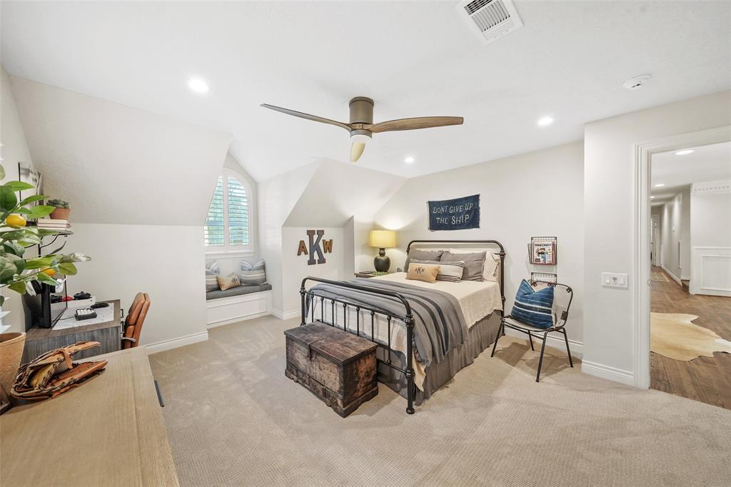 2207 Longmire Road, Conroe, Texas image 33