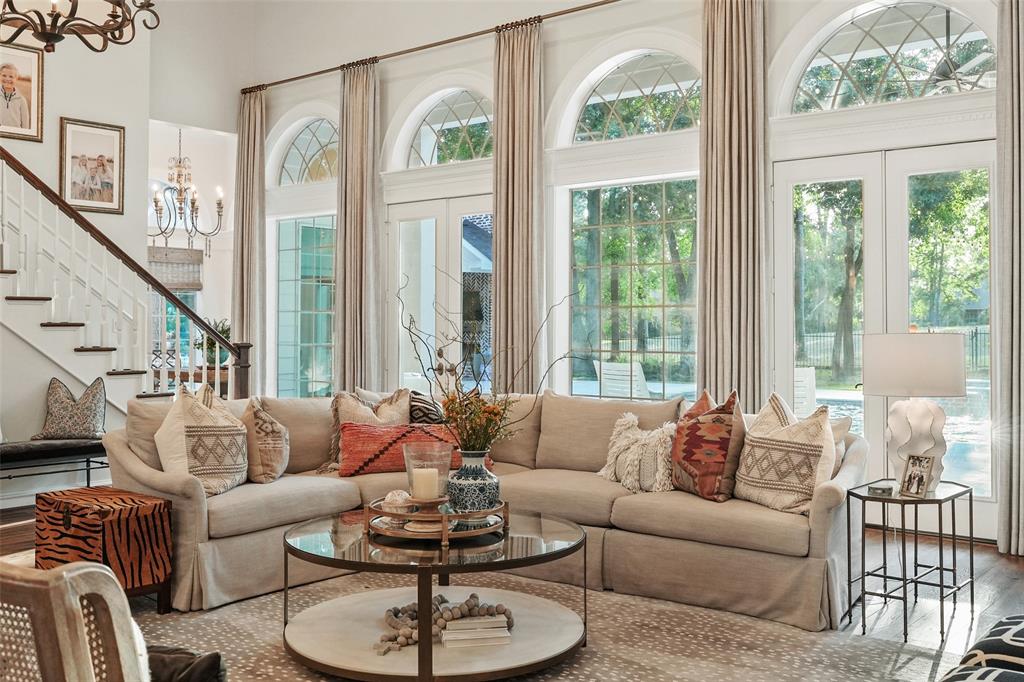 2207 Longmire Road, Conroe, Texas image 14