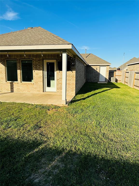 9515 Twilight Briar Lane, Highlands, Texas image 17