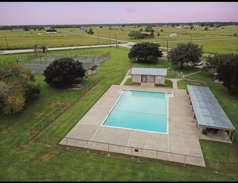 1132 Quarter Horse Trail, Angleton, Texas image 35