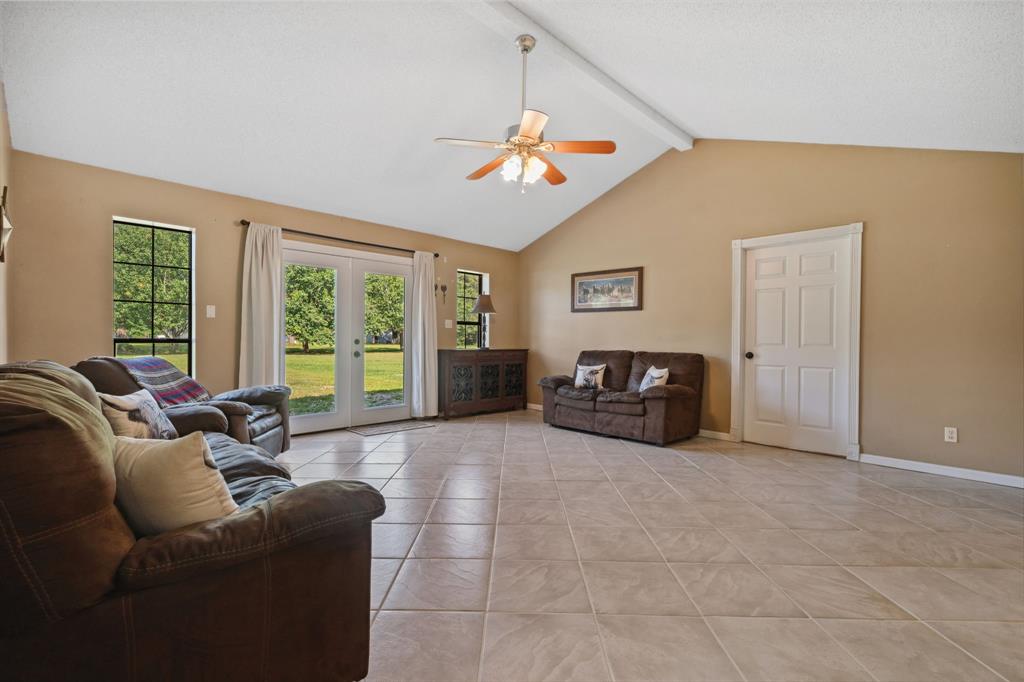 208 County Road 2235, Cleveland, Texas image 6