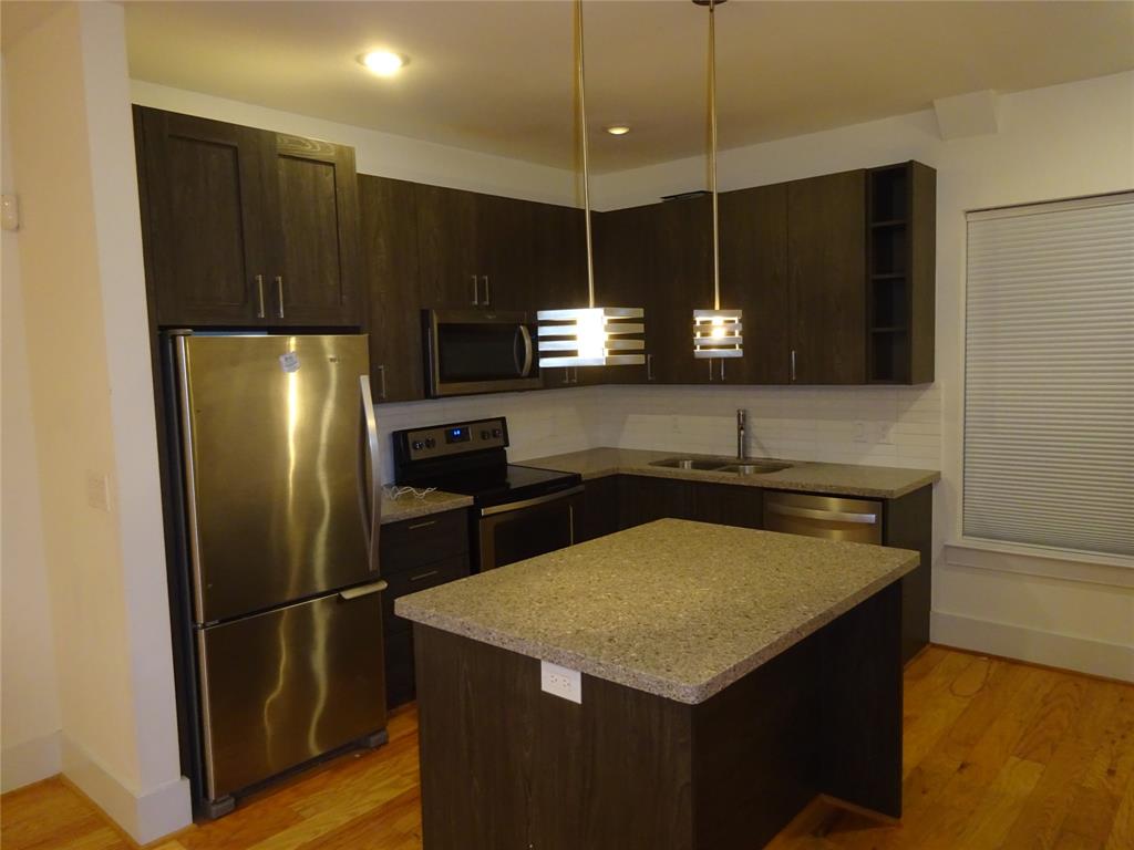 2401 Crawford St #105, Houston, Texas image 2