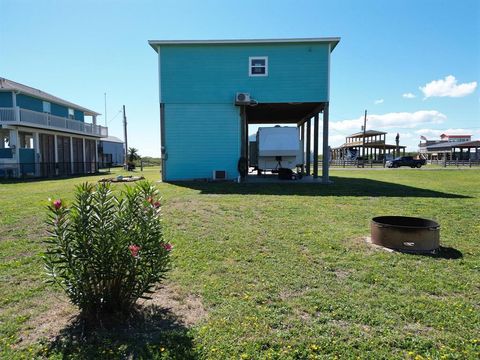 A home in Crystal Beach