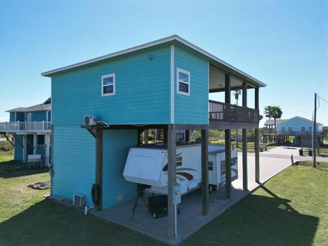 A home in Crystal Beach