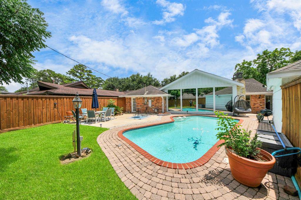 5422 Jason Street