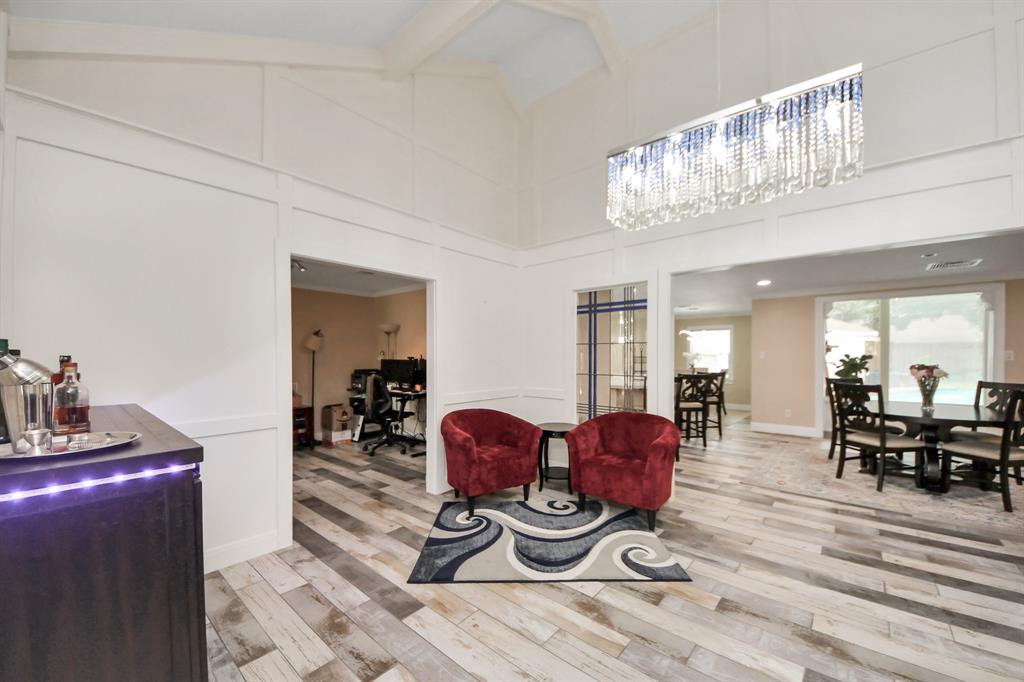 5422 Jason Street