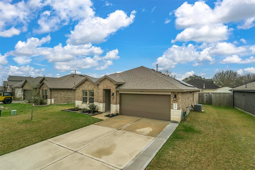 10909 33rd Avenue North, Texas City, Texas image 1