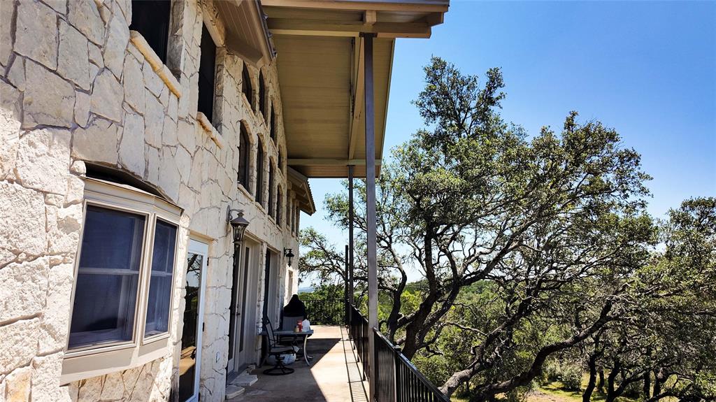 6401 Muleshoe Bend Trail, Marble Falls, Texas image 7