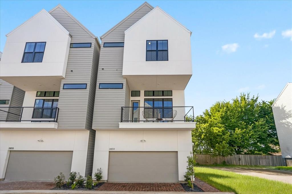2859 Decker Place