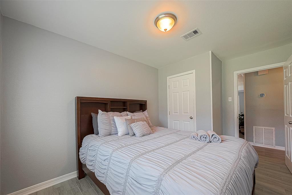 1803 Bayou Homes Drive, Galveston, Texas image 23