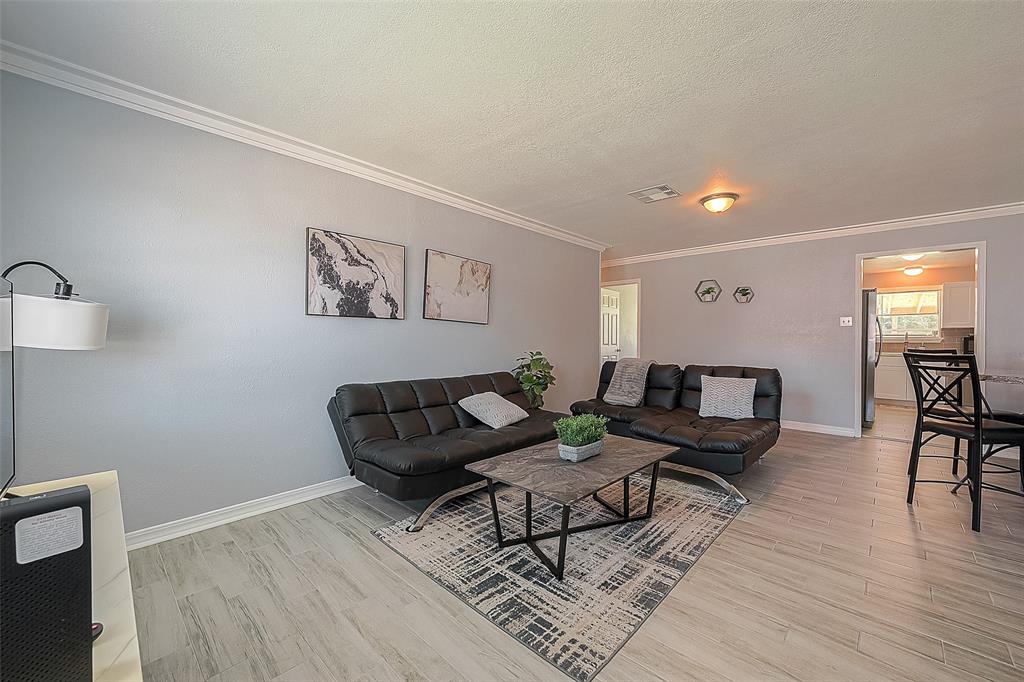 1803 Bayou Homes Drive, Galveston, Texas image 9