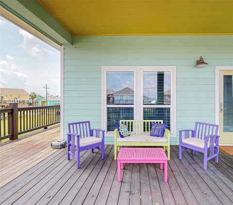 A home in Crystal Beach