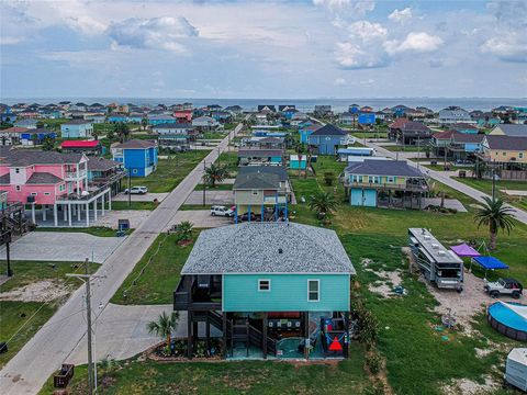 A home in Crystal Beach