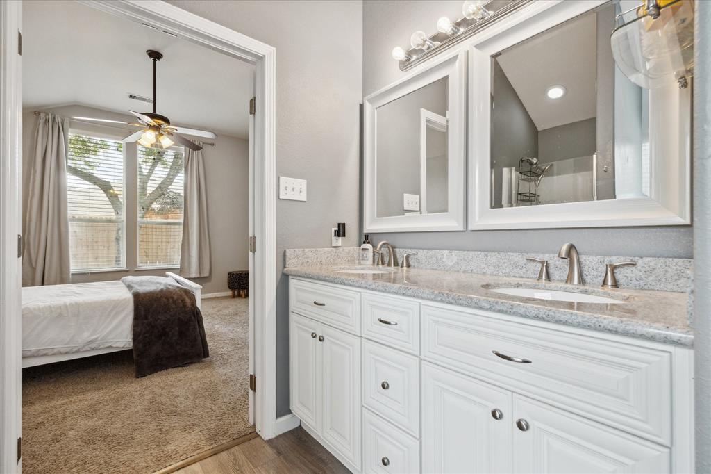 227 Seascape Lane, Dickinson, Texas image 17
