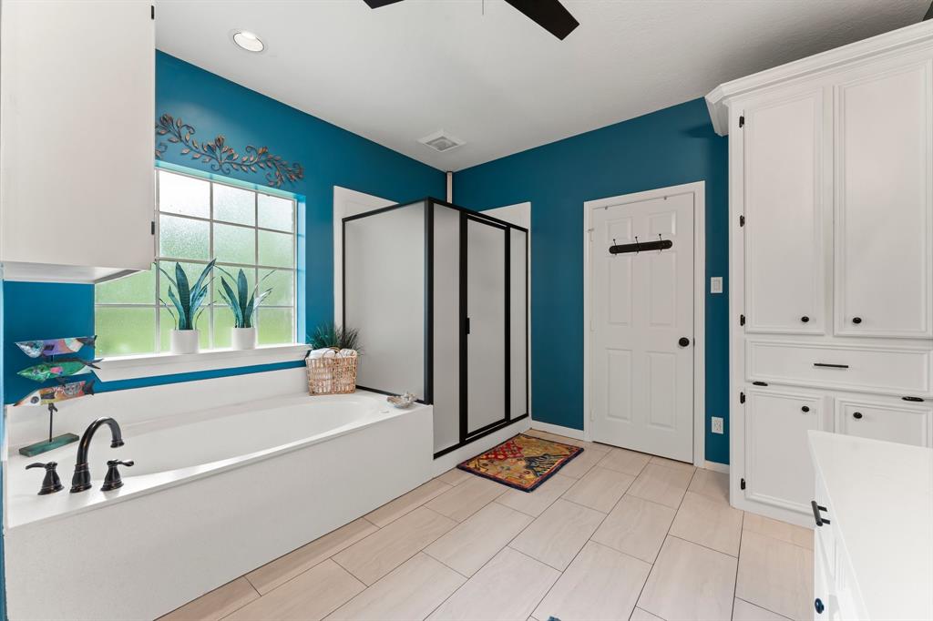 13311 Wildwood Drive, Tomball, Texas image 27
