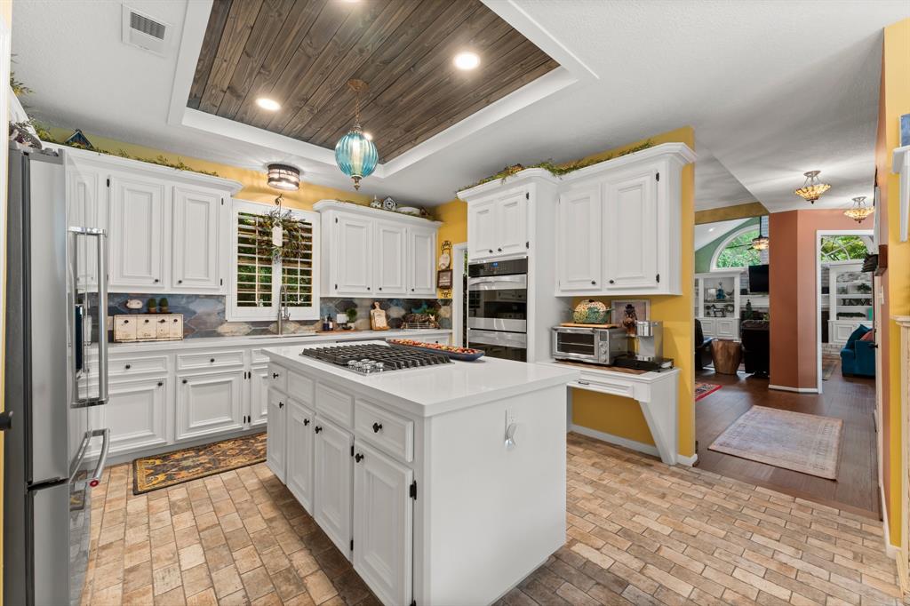 13311 Wildwood Drive, Tomball, Texas image 12