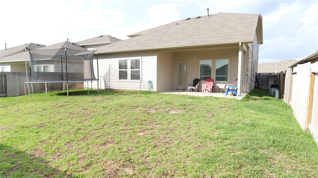 40607 Creekside Bluff Trail, Magnolia, Texas image 30