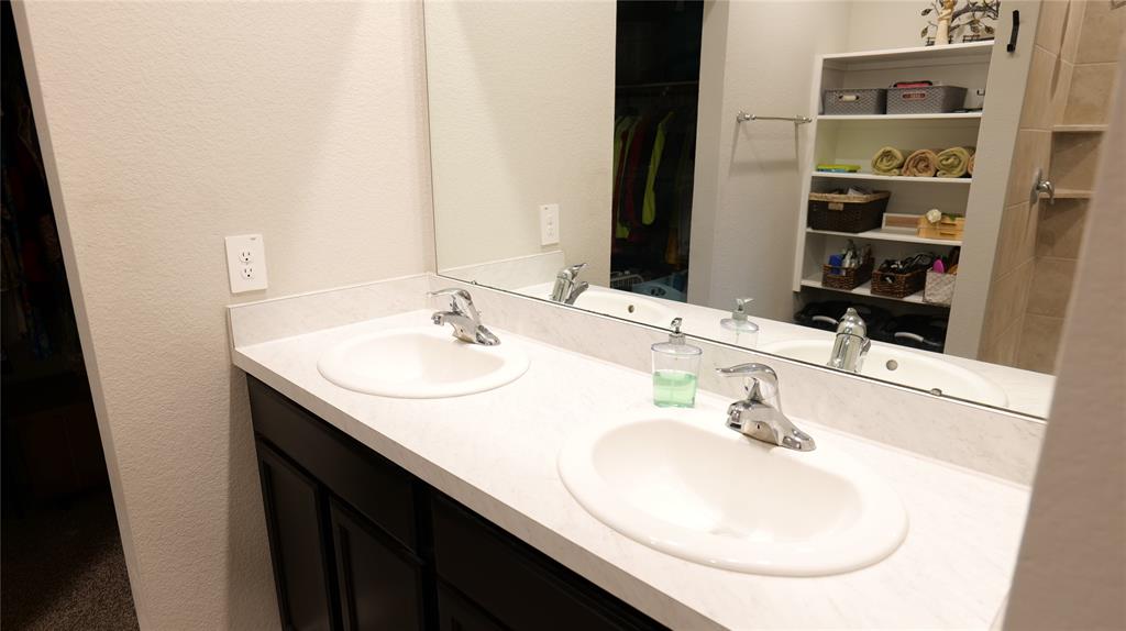 40607 Creekside Bluff Trail, Magnolia, Texas image 16