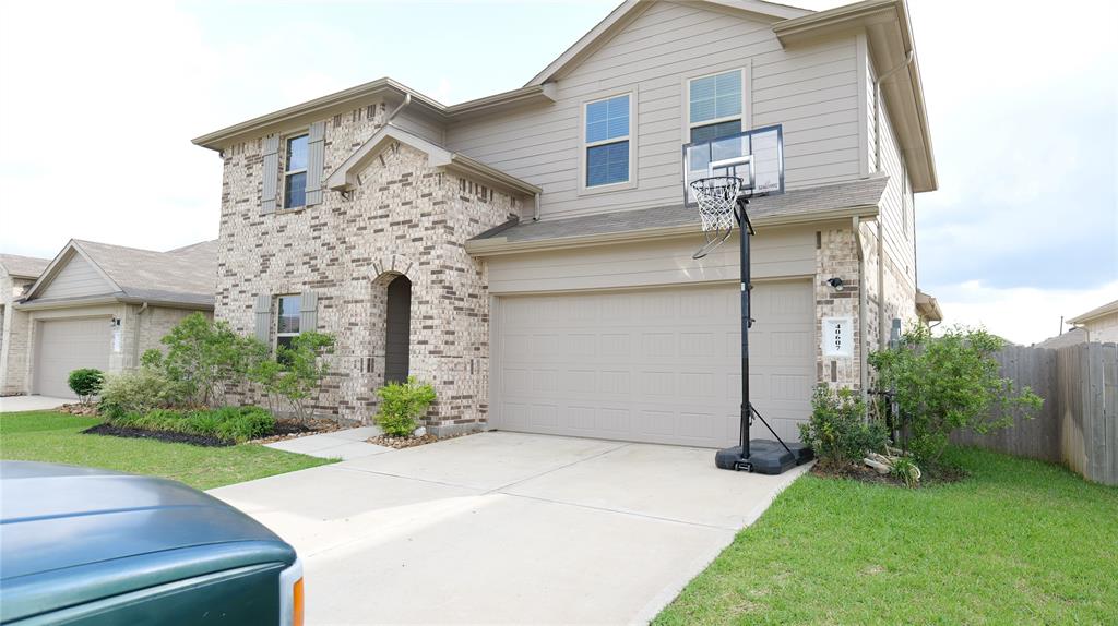 40607 Creekside Bluff Trail