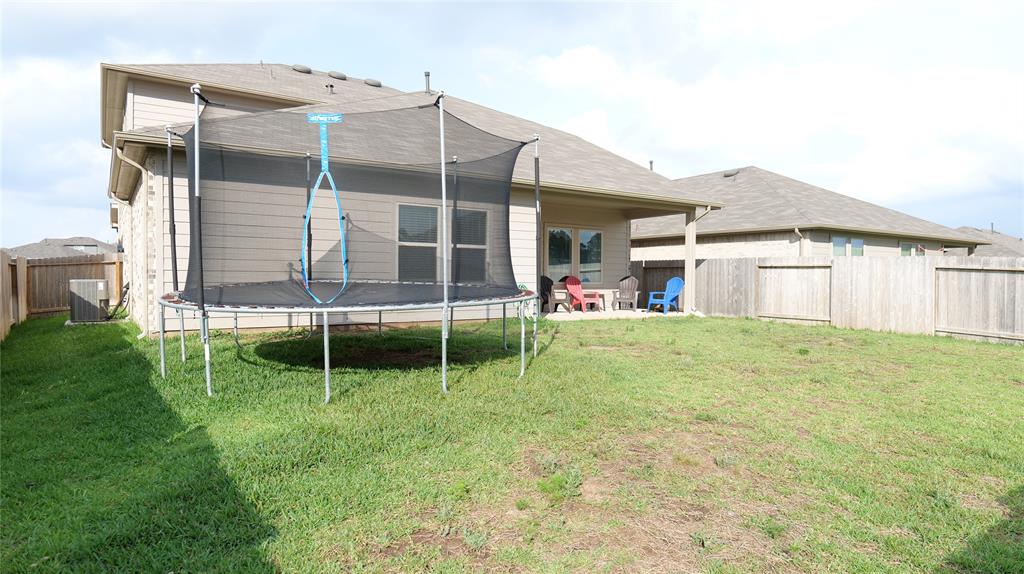 40607 Creekside Bluff Trail, Magnolia, Texas image 32