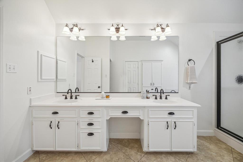 2214 Country Mile Lane Ln, Richmond, Texas image 17