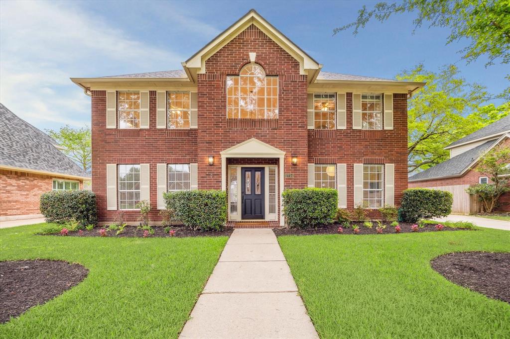 2214 Country Mile Lane Ln, Richmond, Texas image 2