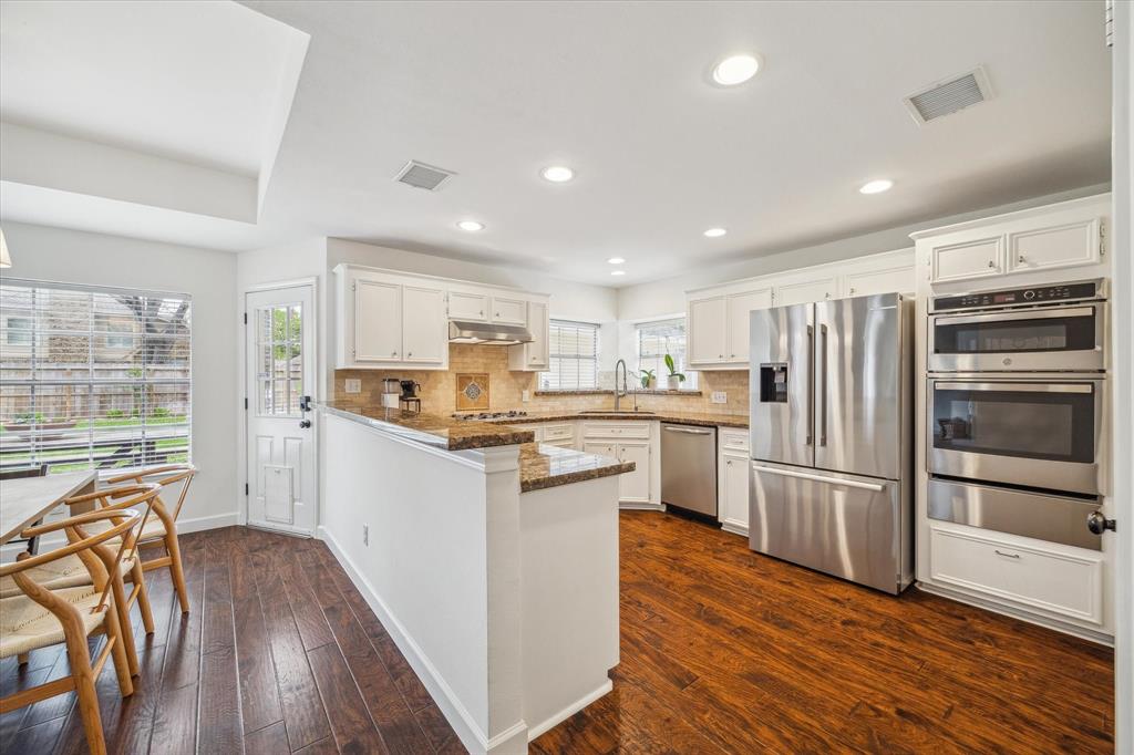2214 Country Mile Lane Ln, Richmond, Texas image 13