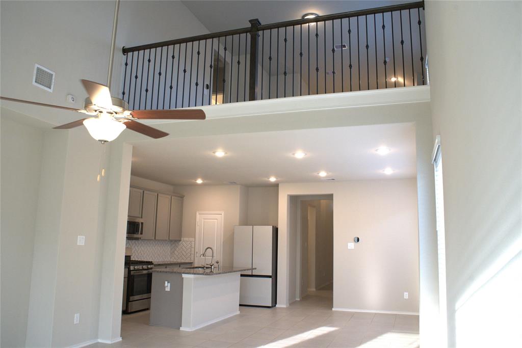 8910 Oak Ivy Lane