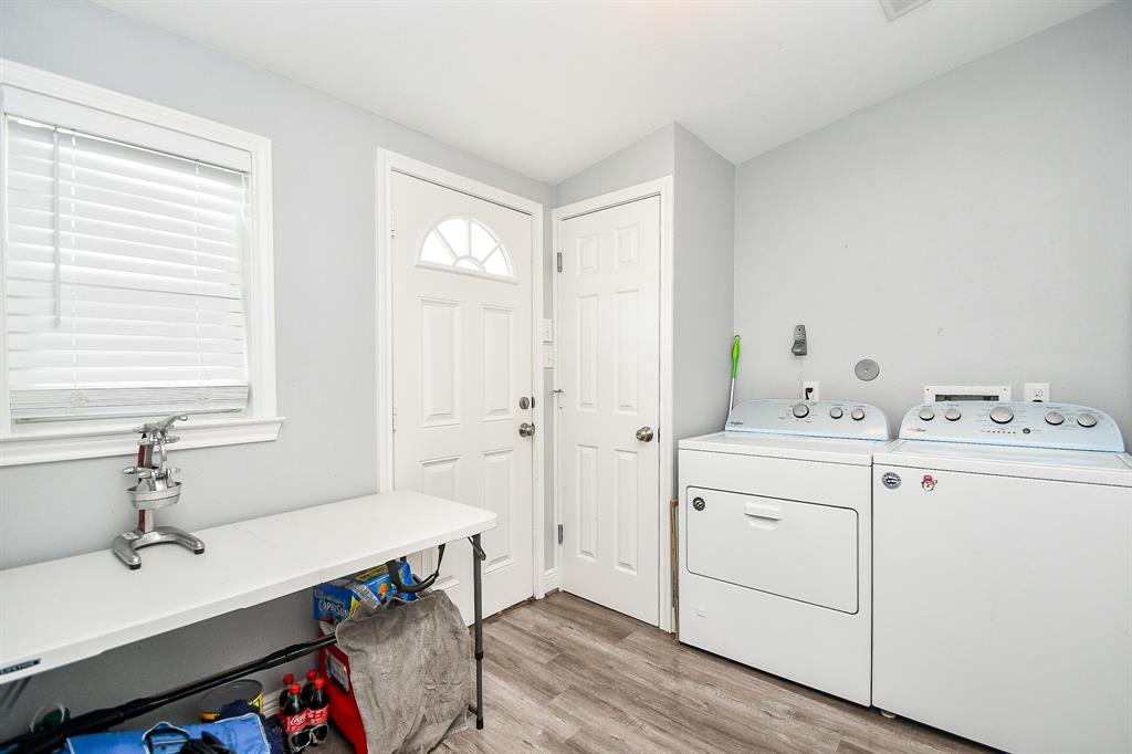 1607 Sylvester Road, Houston, Texas image 31