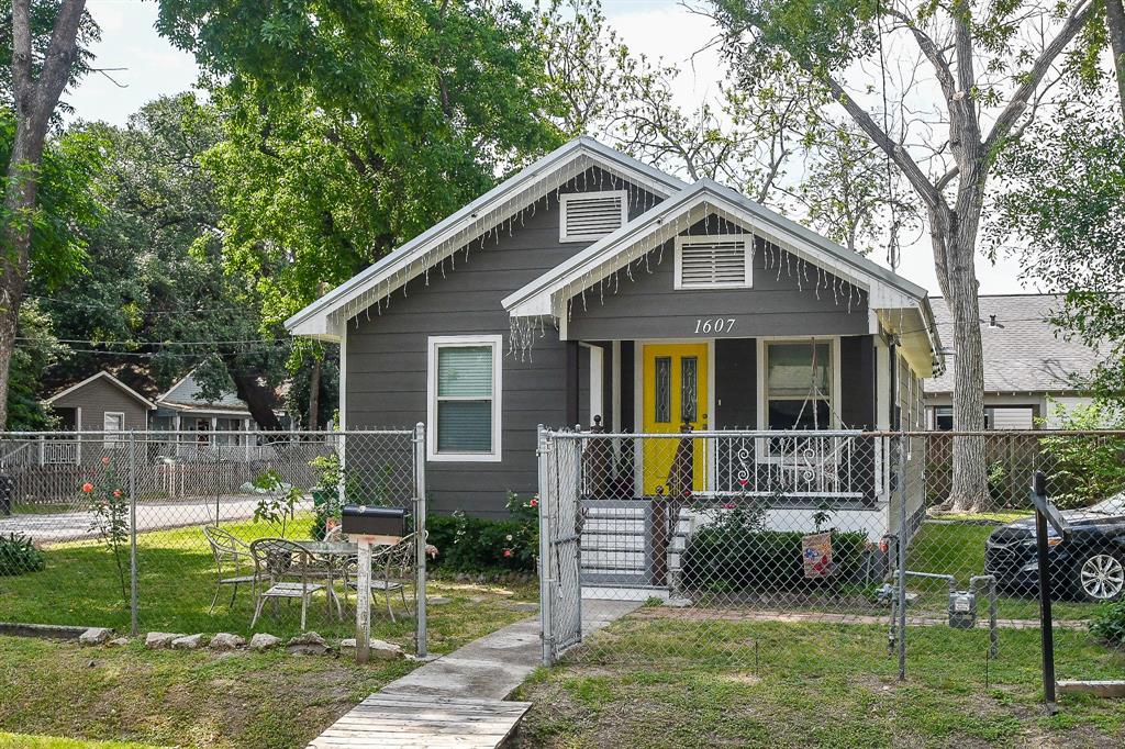 1607 Sylvester Road, Houston, Texas image 2
