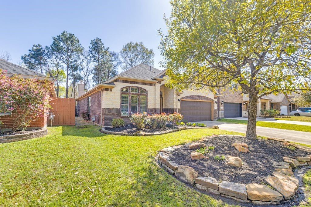 7407 Durango Creek Drive, Magnolia, Texas image 1