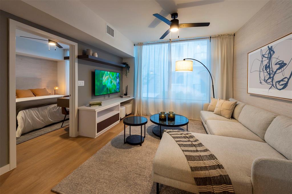 18036 Park Row 11008