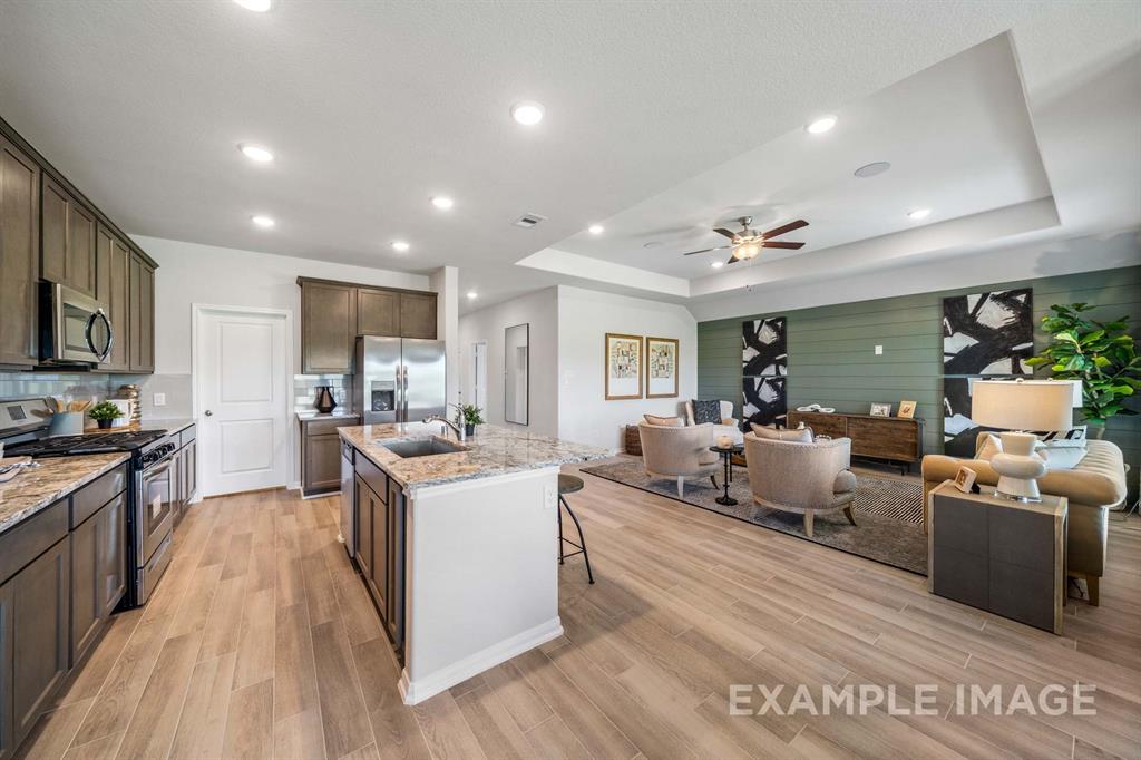 1802 Homewood Point Lane, Rosharon, Texas image 14