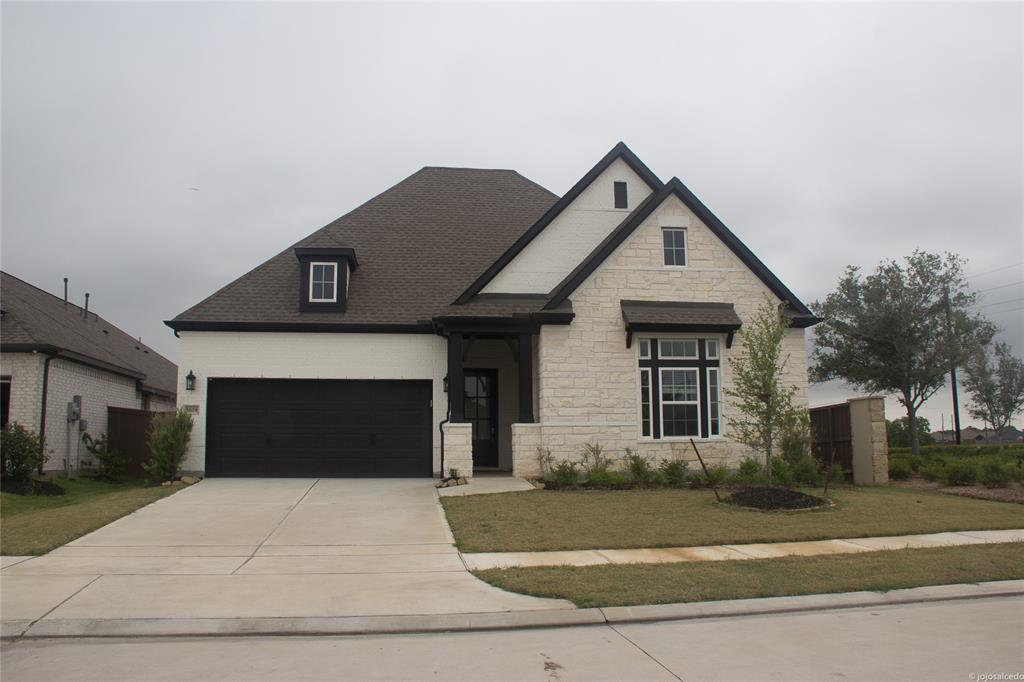 706 Beaumont St St, Anahuac, Texas image 1