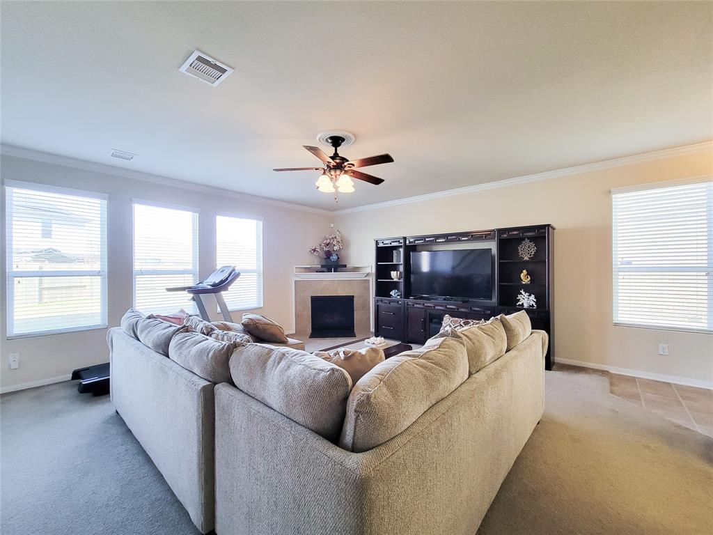 19230 Ashford Square Street, Tomball, Texas image 8