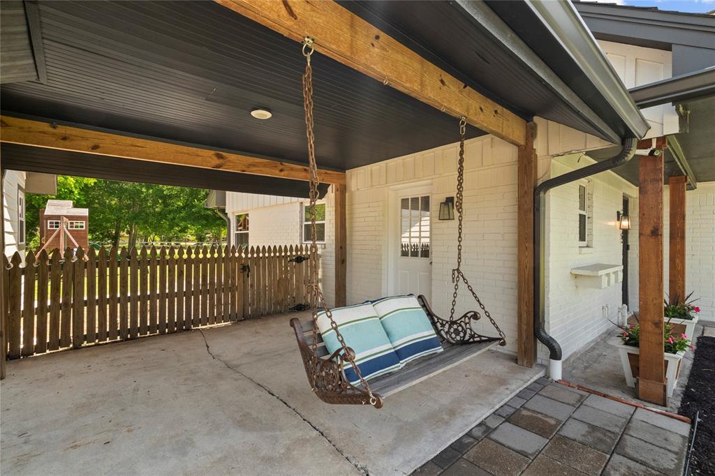 3725 Wingtail Way, Pearland, Texas image 3