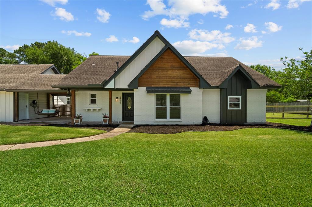 3725 Wingtail Way, Pearland, Texas image 1