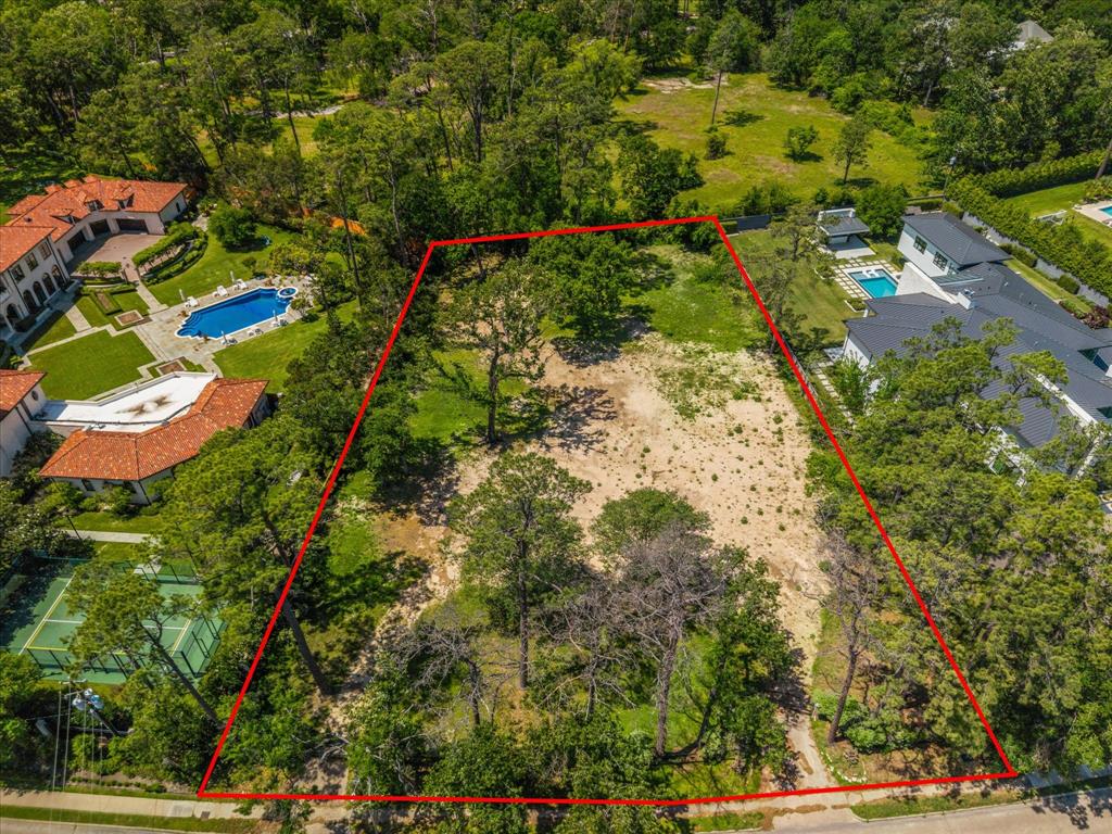 8827 Memorial Drive, Houston, Texas image 1