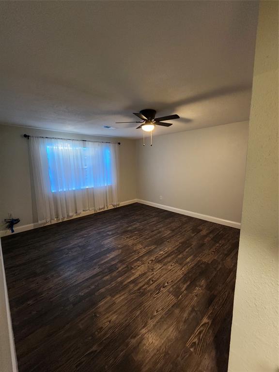 2123 Quail Valley East Drive, Missouri City, Texas image 37
