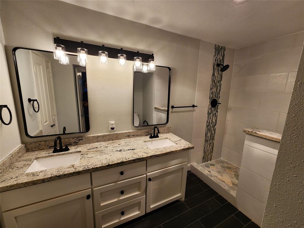 2123 Quail Valley East Drive, Missouri City, Texas image 19