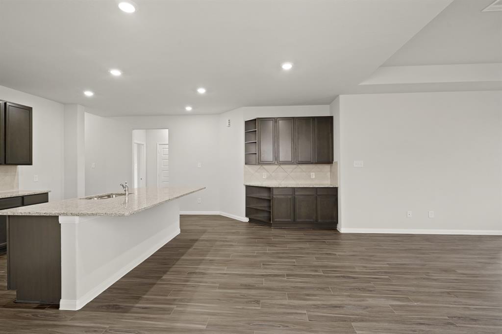 16512 Willow Forest Drive, Conroe, Texas image 6