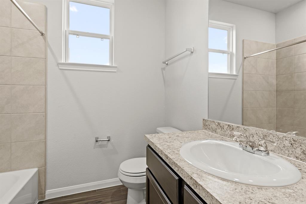 16512 Willow Forest Drive, Conroe, Texas image 10