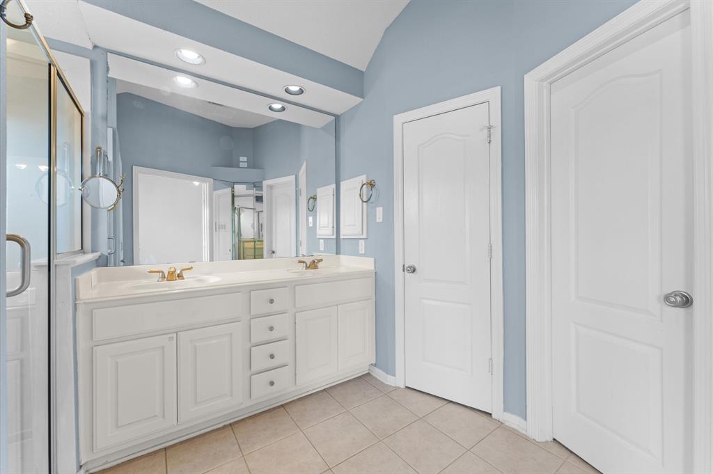 2411 Clippers Square, Houston, Texas image 21