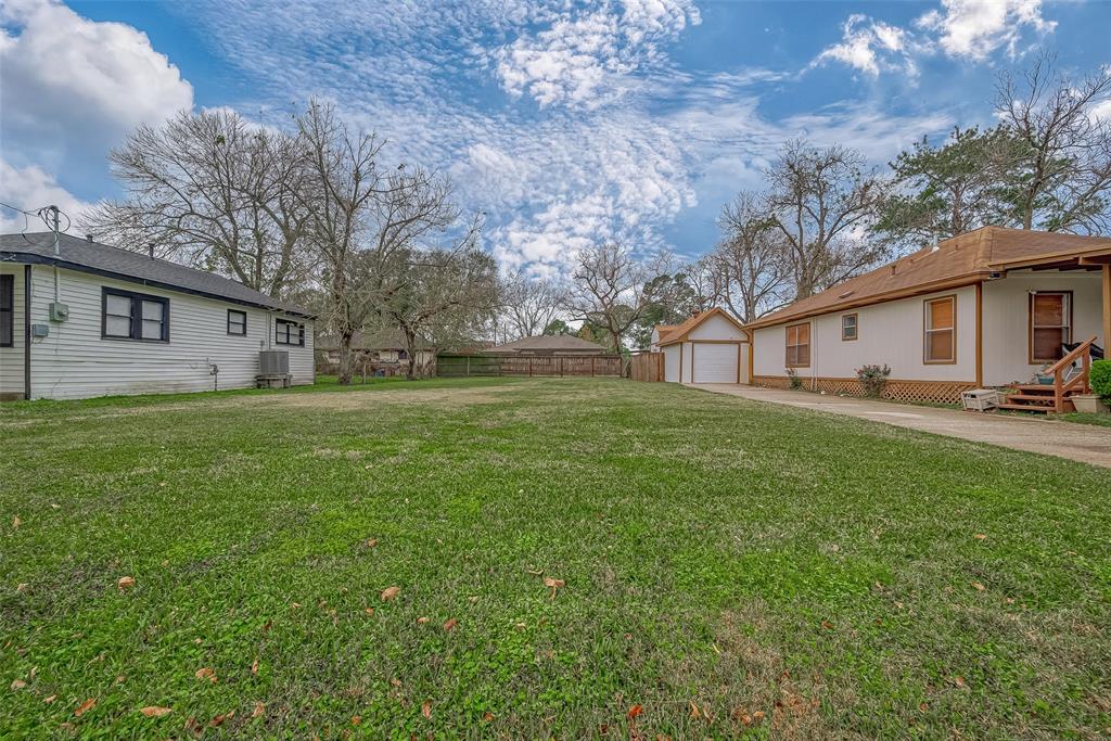 1010 Dutch Street, Deer Park, Texas image 1