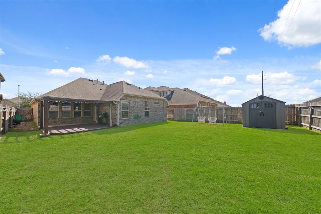 5130 Victory Shores Lane, Rosharon, Texas image 22