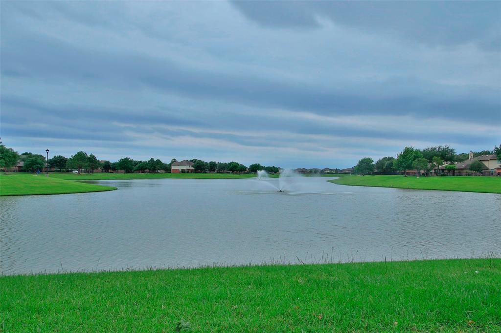 8130 Lockridge Terrace Lane, Cypress, Texas image 48