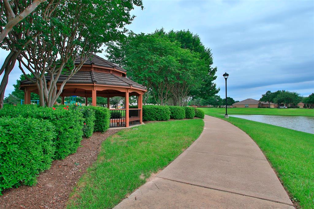 8130 Lockridge Terrace Lane, Cypress, Texas image 45